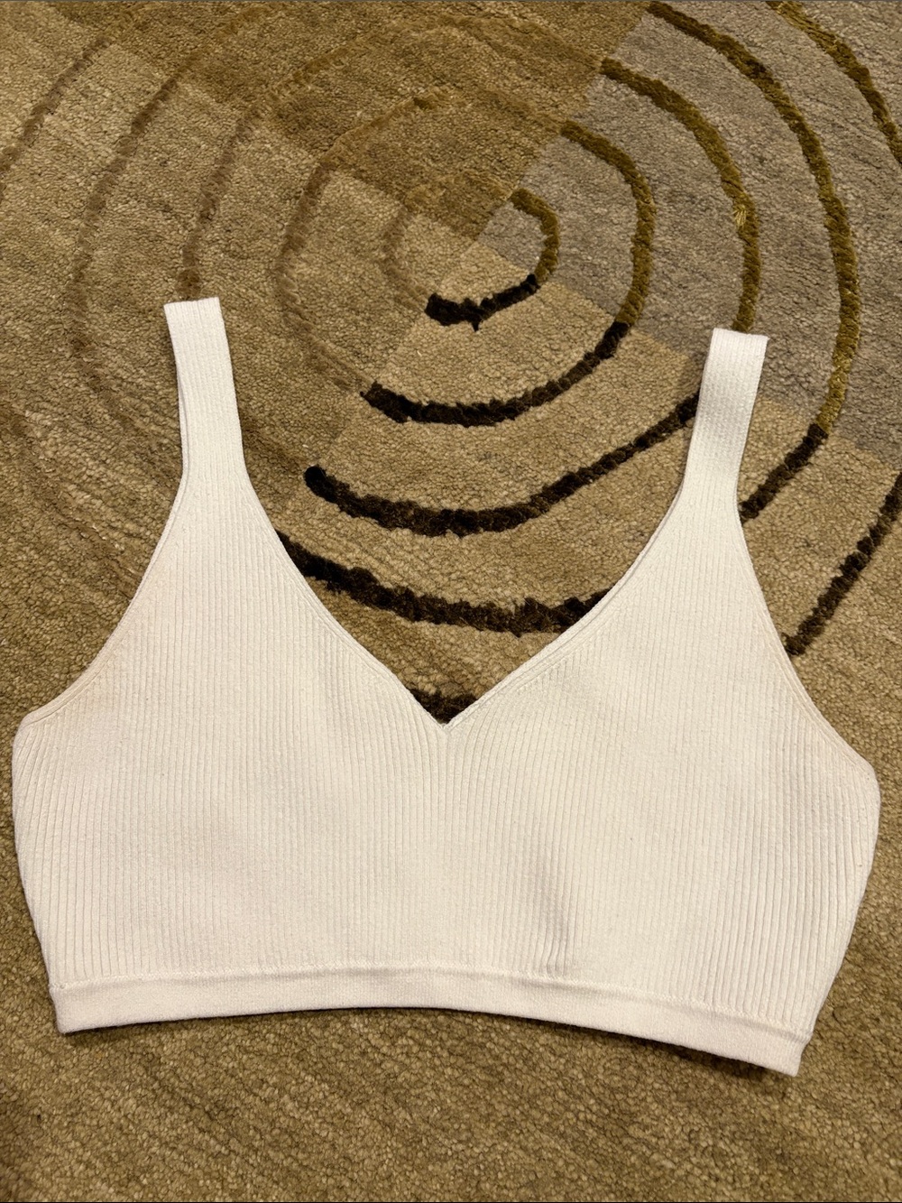 Women’s White Ribbed V-Neck Camisole Tank
